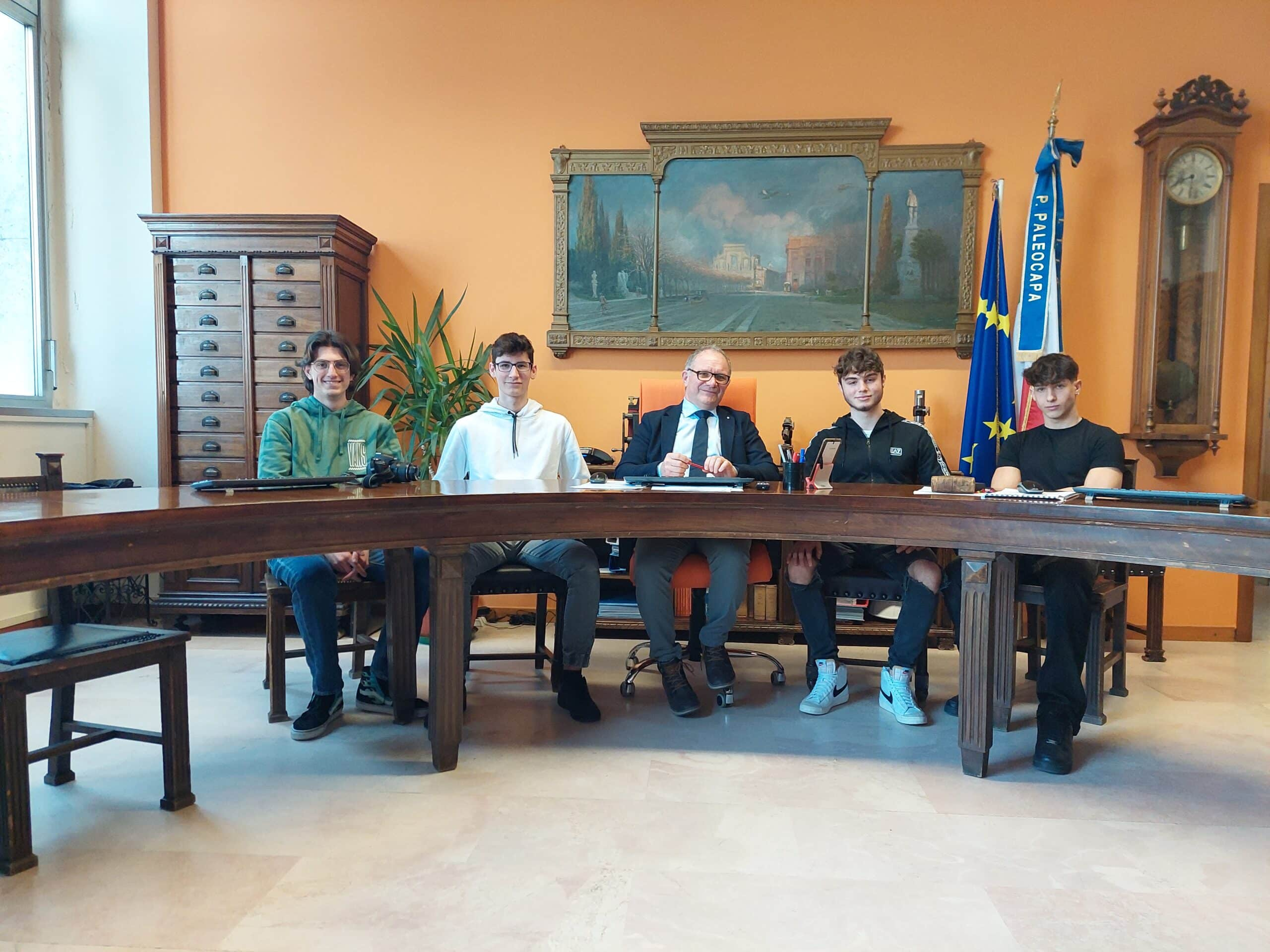 2a60a56c2a2d95f71801b74566573454